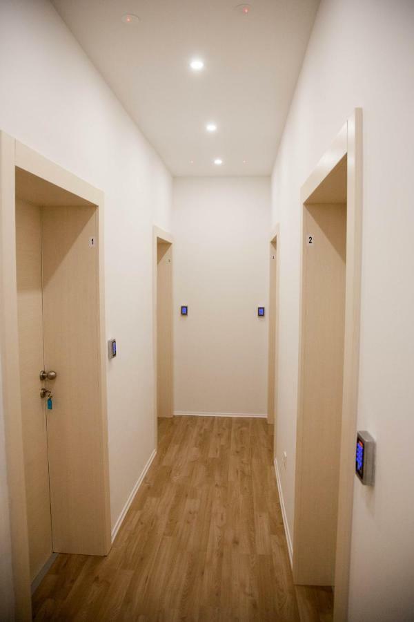 Soukki Town Centre Suites 1 スプリト エクステリア 写真